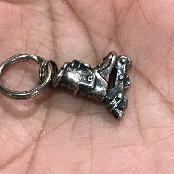 925 Sterling Silver Roller Skates Handcrafted 3D Pendant Charm - Picture 4 of 5